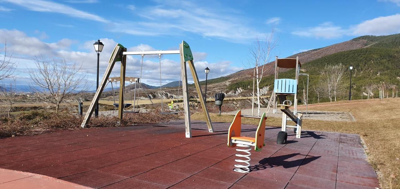 Sol Badaguas Jaca Villa Екстериор снимка